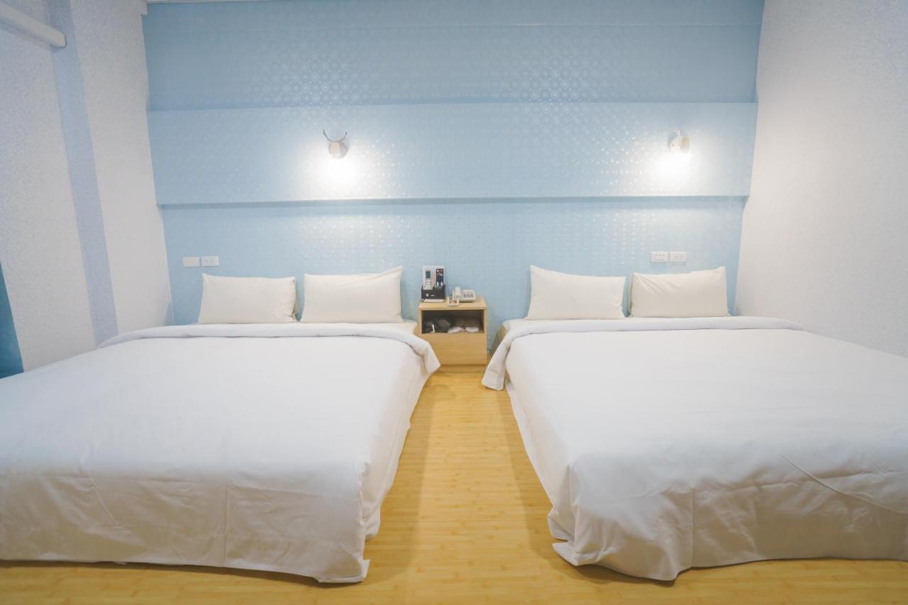 The Riverside Hotel Fashion Kaohsiung Esterno foto