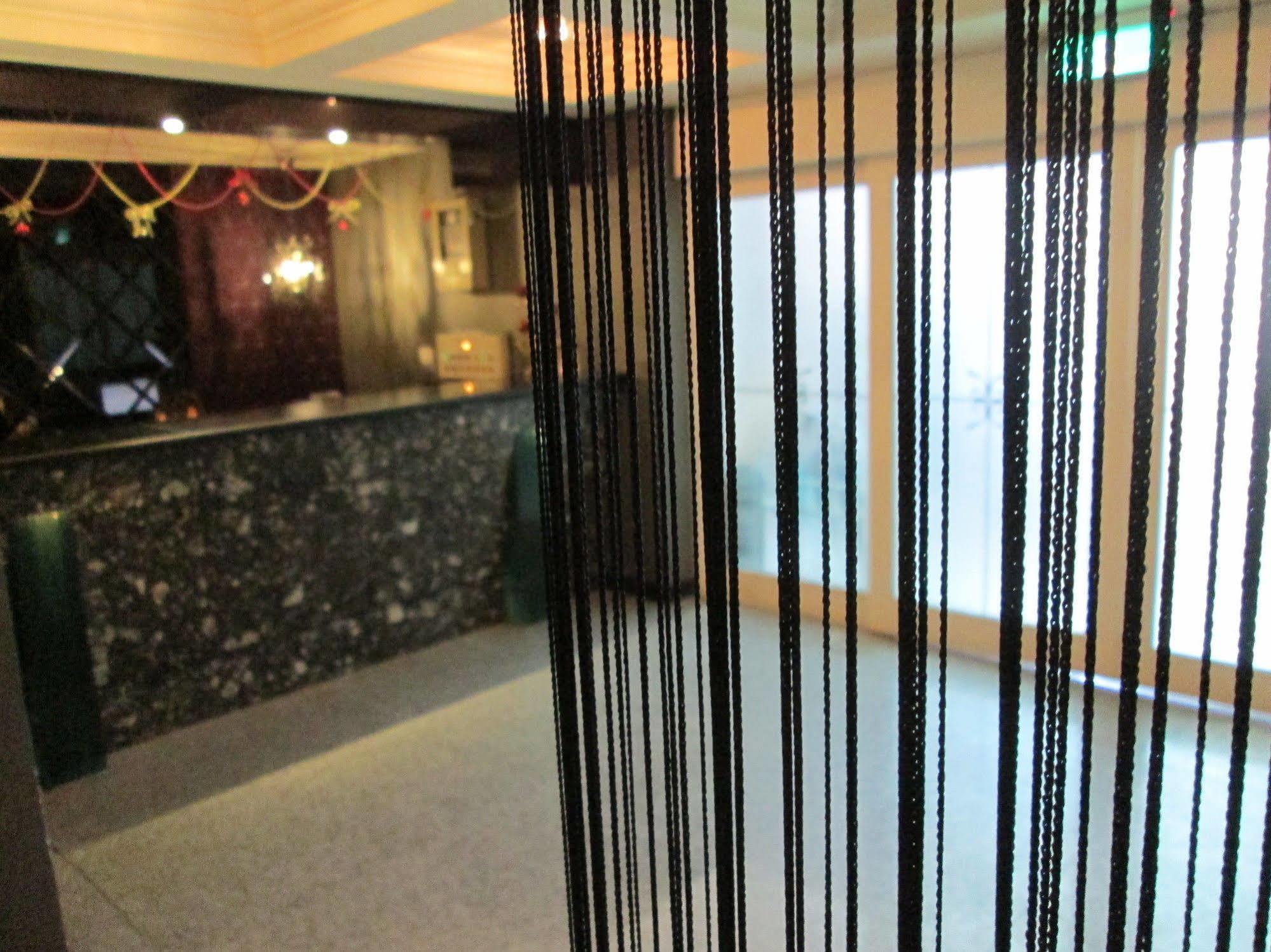 The Riverside Hotel Fashion Kaohsiung Esterno foto