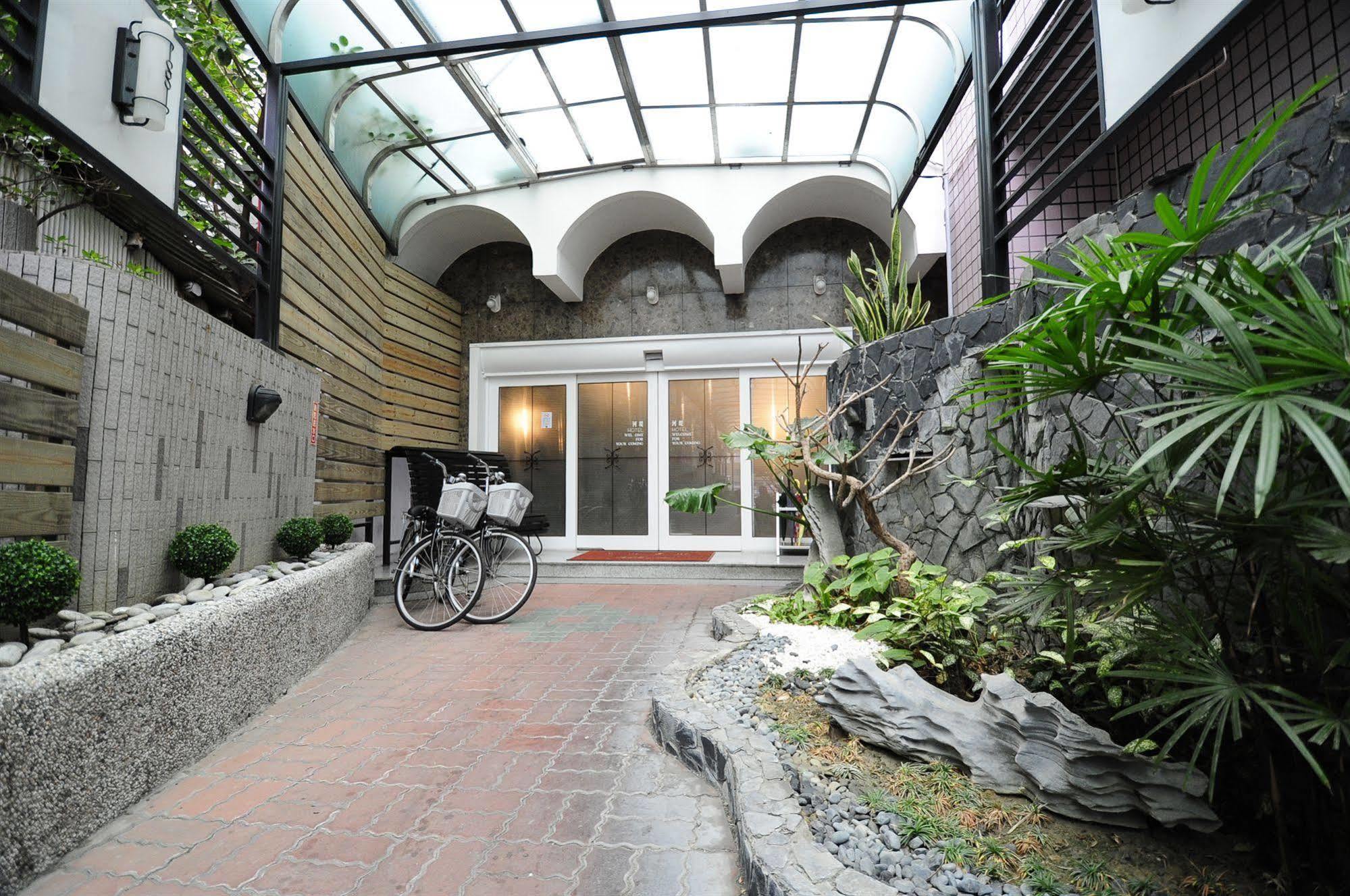 The Riverside Hotel Fashion Kaohsiung Esterno foto